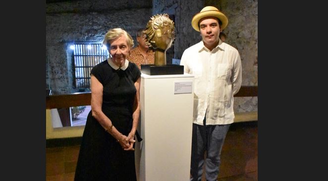 Maquiamelo presentó en el Museo de Arte Moderno de Cartagena su exposición GratitudMaquiamelo presentó en el Museo de Arte Moderno de Cartagena su exposición Gratitud,